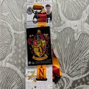❣️🤙🏽Harry Potter Lanyard with Crest